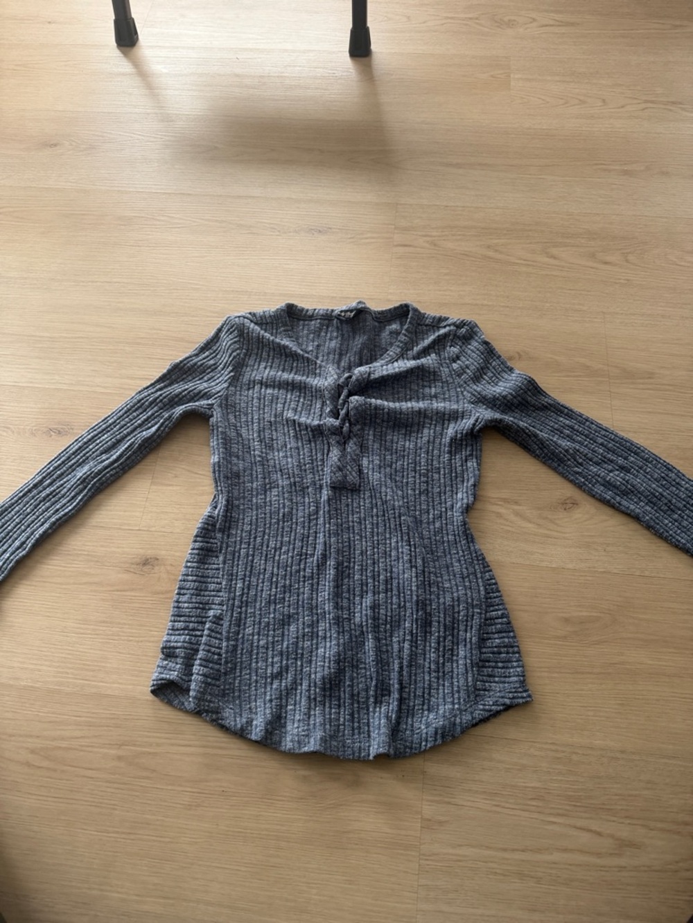 Lucky Brand Heather Gray Ribbed Long-Sleeve Tie Front Top